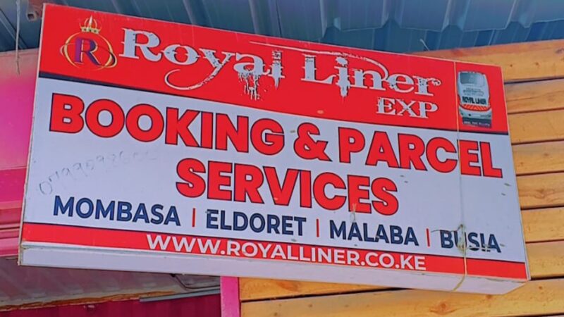 Royallinermombasakitengelabus